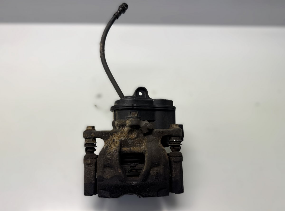 Audi A4 (B9) Brake caliper rear left 8W0615403 Brake caliper rear left AUDI A4 (8W, ...