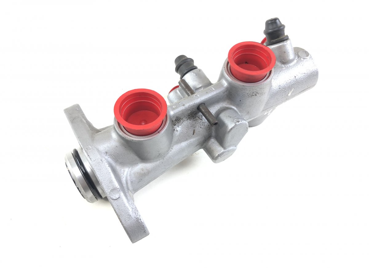 Honda CR-V brake master cylinder 46806TMBH00 Brake Master Cylinder HONDA CR-V V ...