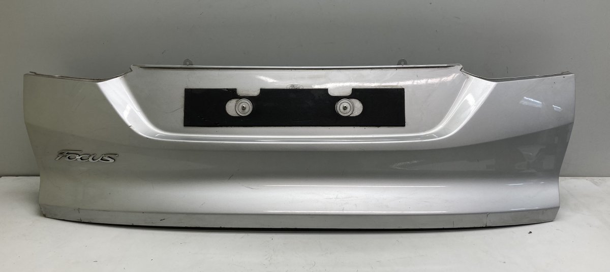 Ford Focus Bootlid / tailgate moulding BM51N425A30A Bootlid / tailgate moulding FORD F...