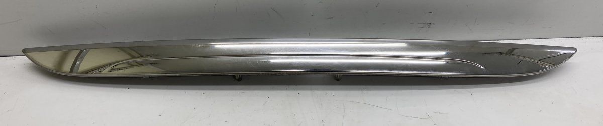 848101567R Bootlid / tailgate moulding RENAULT ESPACE V (JR) (2015-2023)
