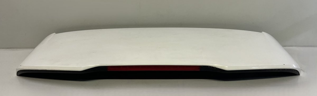 Volvo V40 Bootlid / tailgate spoiler 650300614 Bootlid / tailgate spoiler VOLVO V40 ...