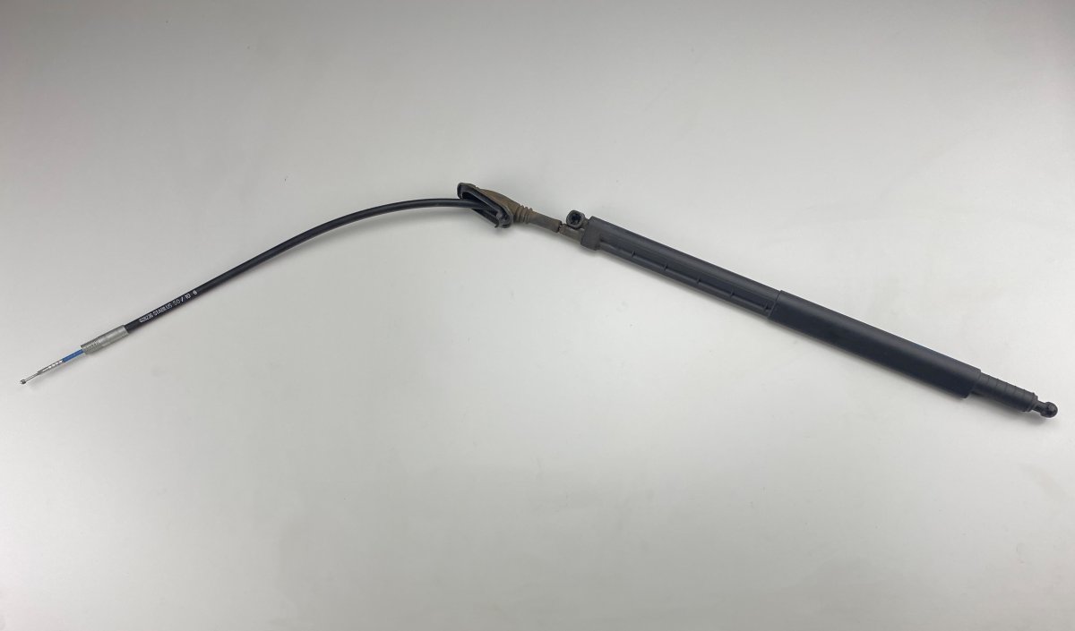 Peugeot 508 Bootlid / tailgate strut left 9677614780 253105031 253105011 25310503111 Boot...