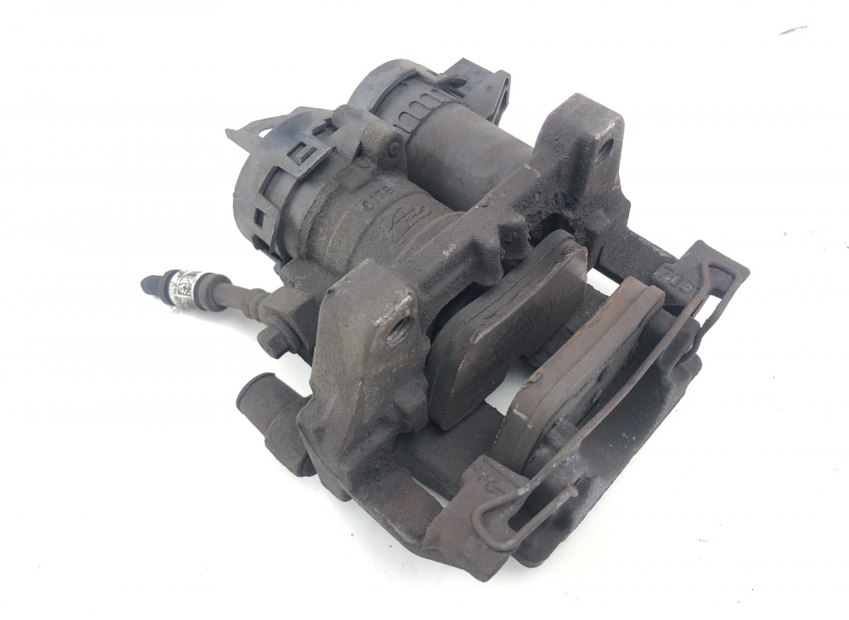 Volvo S90 Brake caliper rear right 36003033 Brake caliper rear  right VOLVO S90 / ...