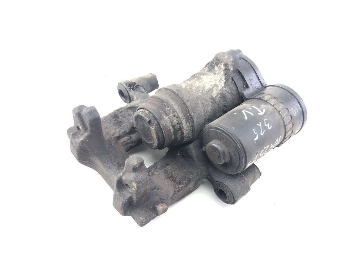 Land Rover Discovery Brake caliper rear left LR113708 Brake caliper rear left LAND ROVER DIS...