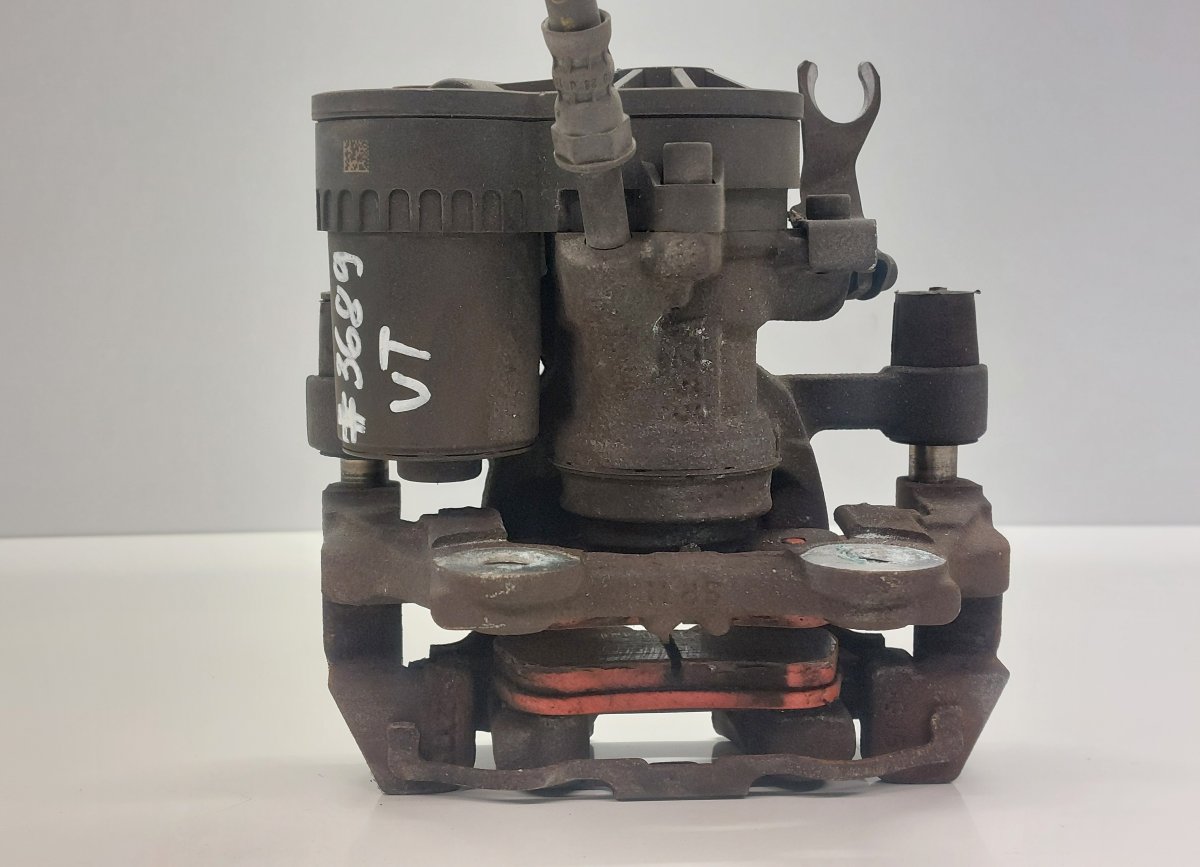 Brake caliper rear left Brand/Model: MINI CLUBMAN
Year: 2019
Engine: 19...