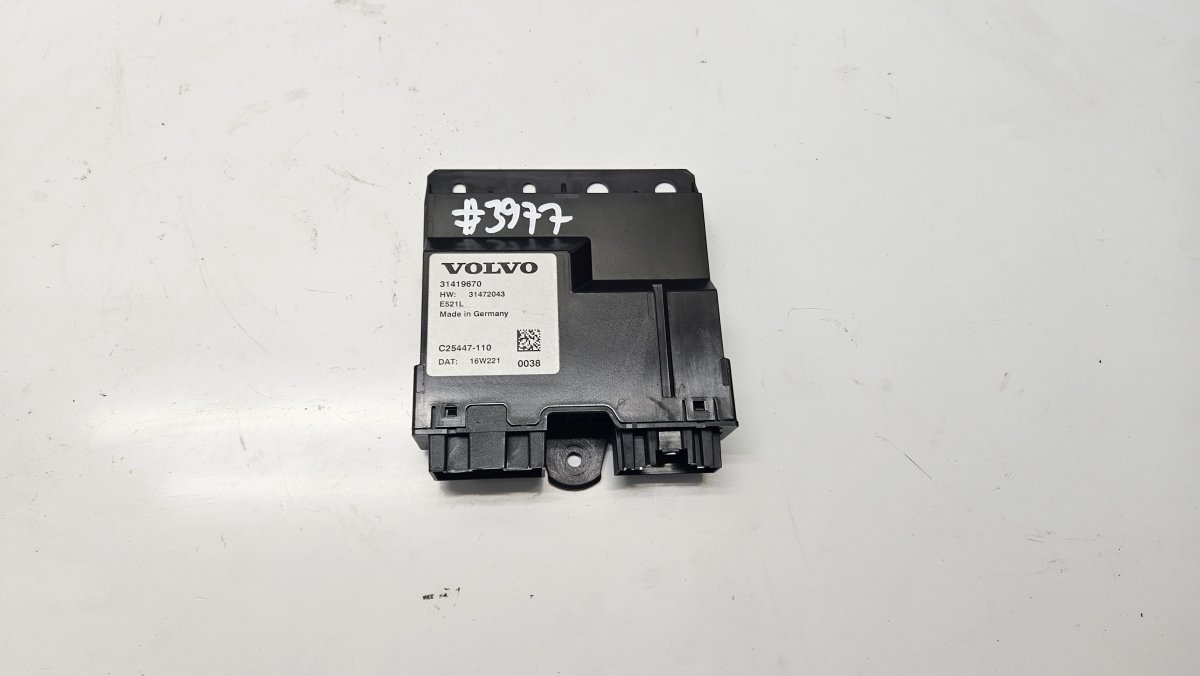 Volvo XC90 Bootlid / tailgate control unit 31419670 31472043 Bootlid / tailgate control un...