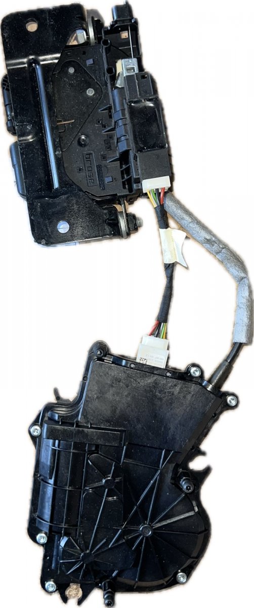 BMW 5 (E60 / E61) Bootlid / tailgate lock 912935102 913125101 51247155158 51247330648 512...