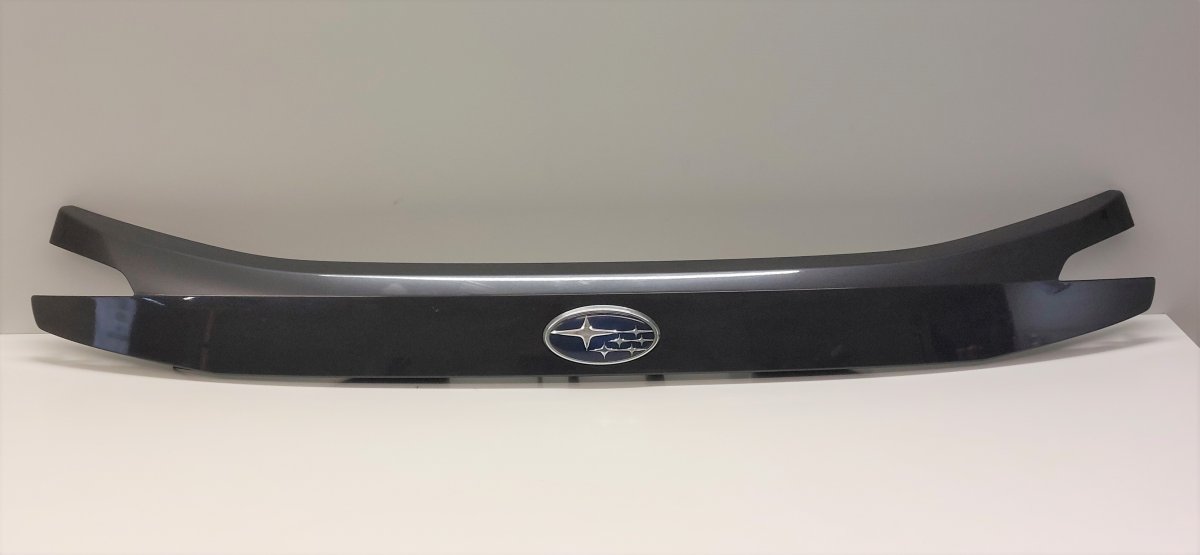 Subaru Forester Bootlid / tailgate moulding 91111SJ060 Bootlid / tailgate moulding SUBARU F...