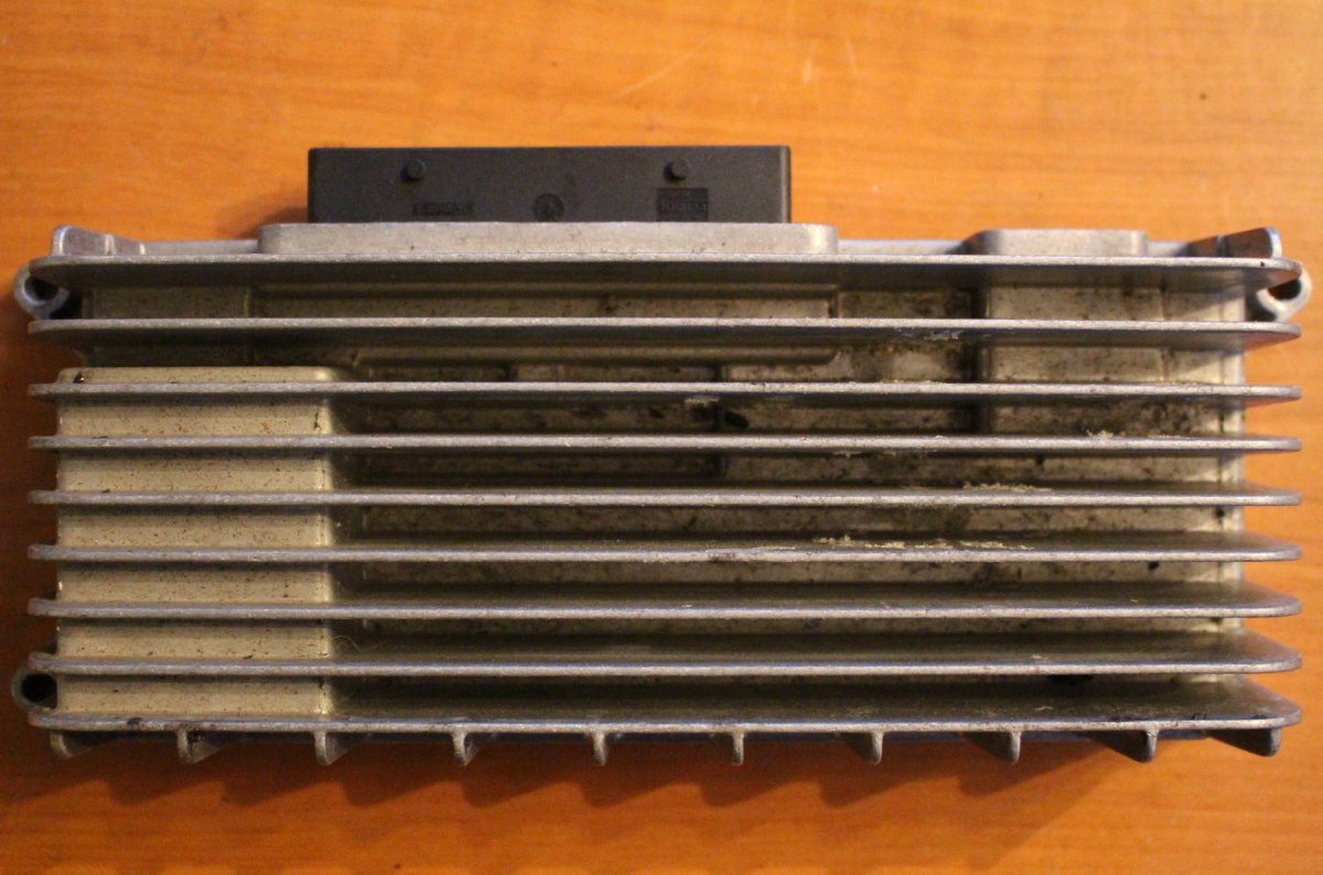 Audi A6 (C6) Audio amplifier 4F0910223M Audio amplifier AUDI A6 / A6 ALLROAD...