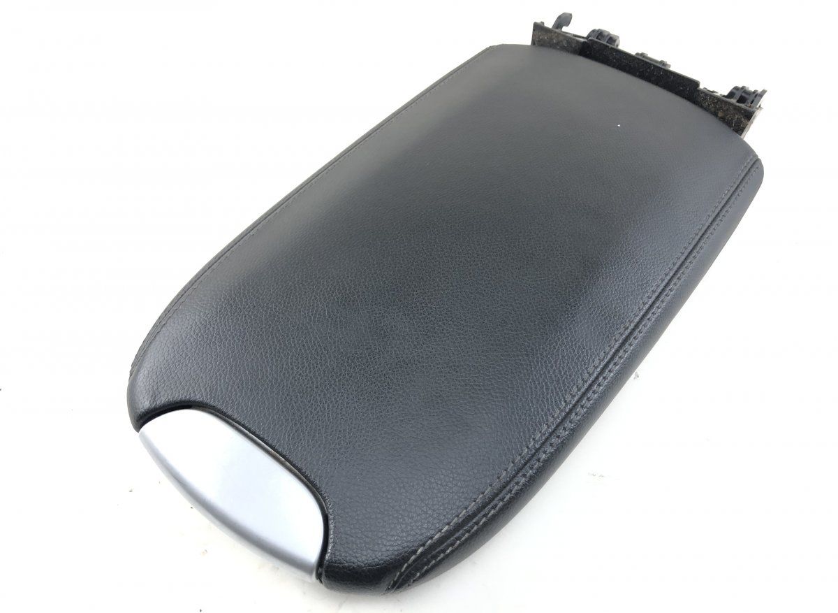 A1646802019 Armrest cover front MERCEDES-BENZ ML-CLASS (W164) (2005-2011)