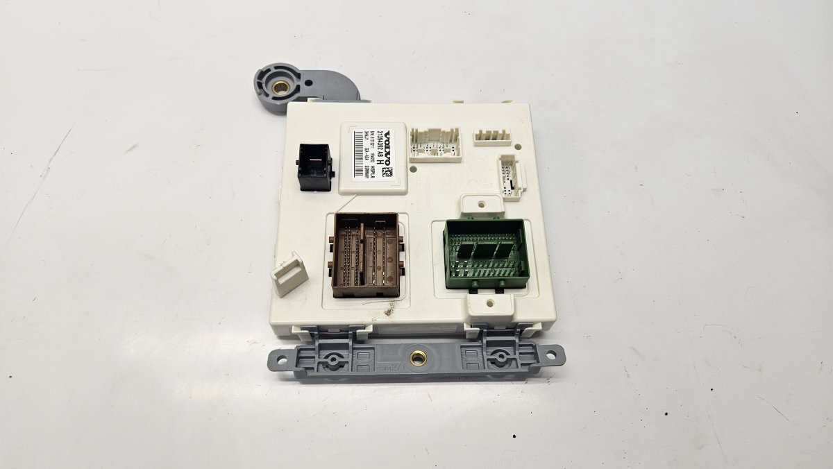 Volvo XC90 Body control module (BCM) 31394392AB 31384273 Body control module (BCM) V...
