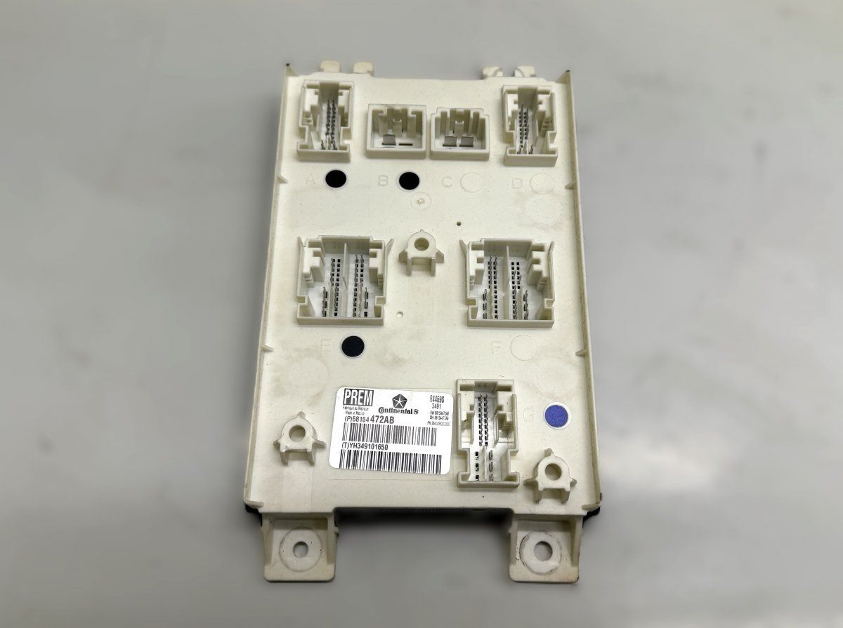 68154472AB Body control module (BCM) CHRYSLER 300C II (2010-2023)