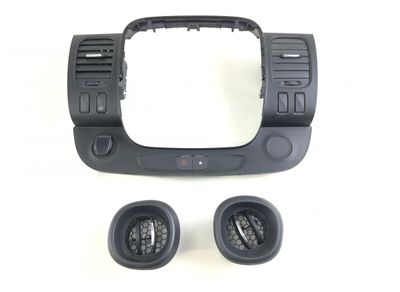 687601310R Lüftungsgitter Mitte Vorne NISSAN NV300 (X82) (2016-2021)