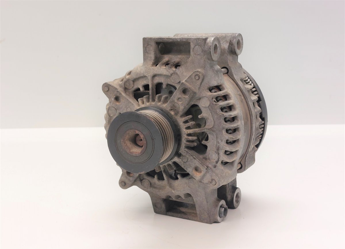 Jeep Grand Cherokee (WK) Alternator P04801835AB 04801835AB 104210-6590 1042106590 A...