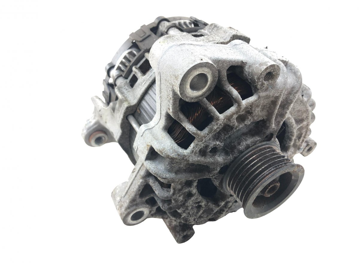 BMW 5 (F10 / F11) Alternator 0125814008 Alternator BMW 5 (G30, G31) (2016-20...