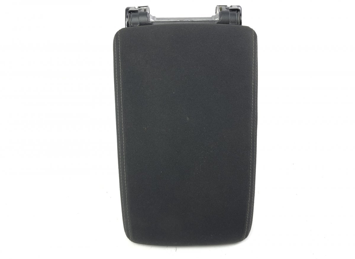 Volkswagen Passat (B8) Armrest cover front 3G0864207A Armrest cover front VW PASSAT B8 (3G...