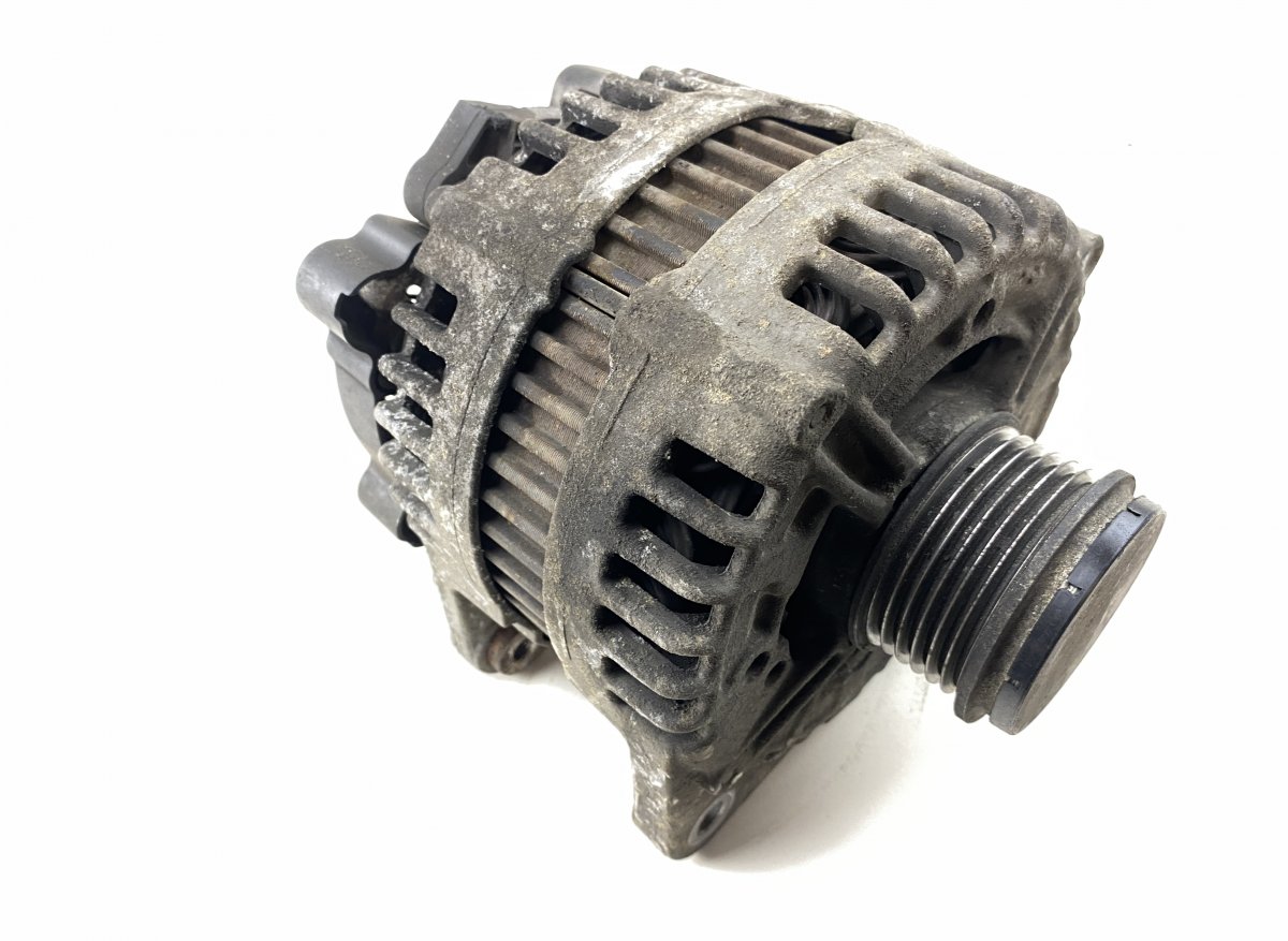 Audi Q7 (4L) Alternator 0121715076 0121715051 0121715041 0121715176 012...