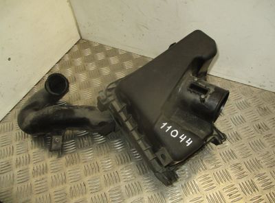 0R04 Air Cleaner (filter box) TOYOTA AVENSIS (T270) (2009-2018)