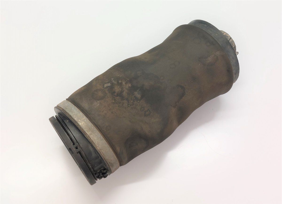 4877448AB 68029912AE 4399127003 Air shock absorber rear right JEEP GRAND CHEROKEE IV (WK, WK2) (2010-2021)