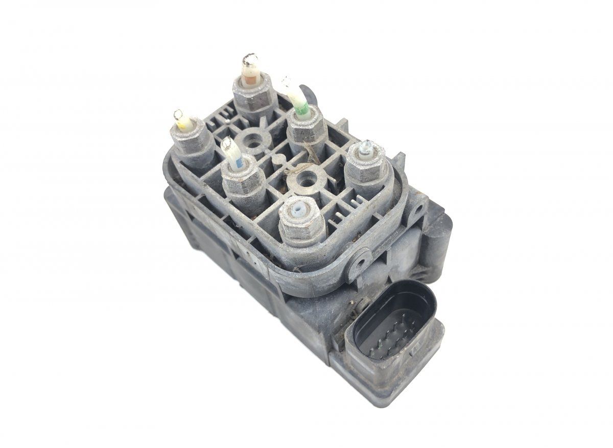 A2123200358 Air suspension valve block MERCEDES-BENZ GL-CLASS (X164) (2006-2012)