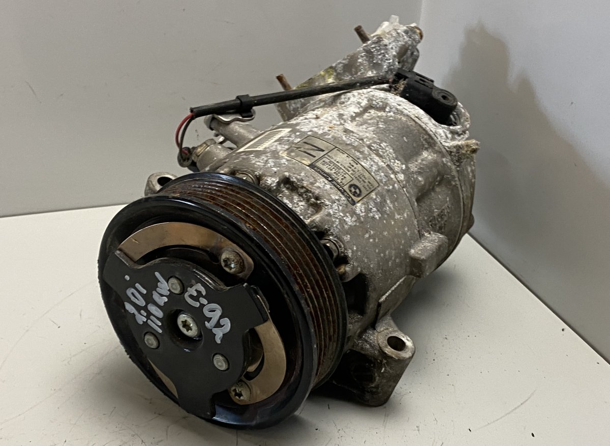 BMW 3 (E46) AC / aircon Compressor 915682101 A4101541A026 AC / aircon Compressor B...