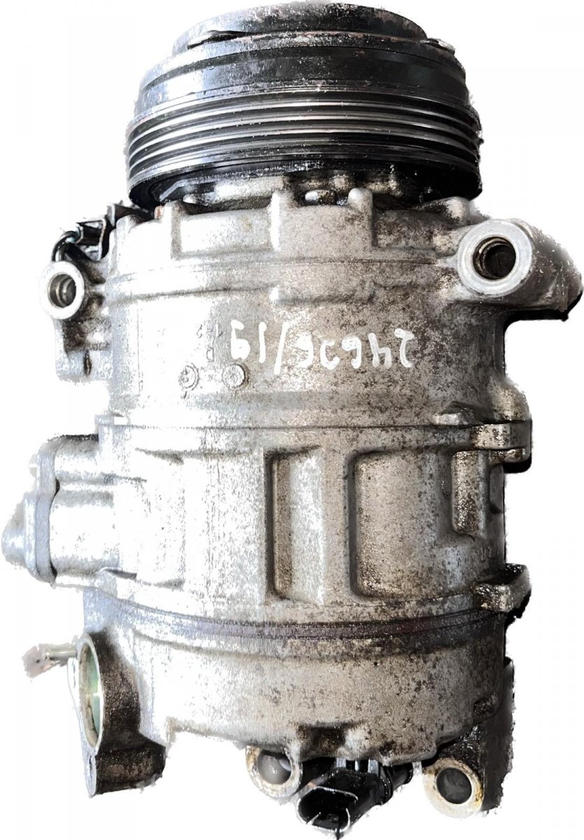BMW 7 (F01 / F02 / F03 / F04) AC / aircon Compressor AC / aircon Compressor BMW 7 (F01, F02) (2008-2...