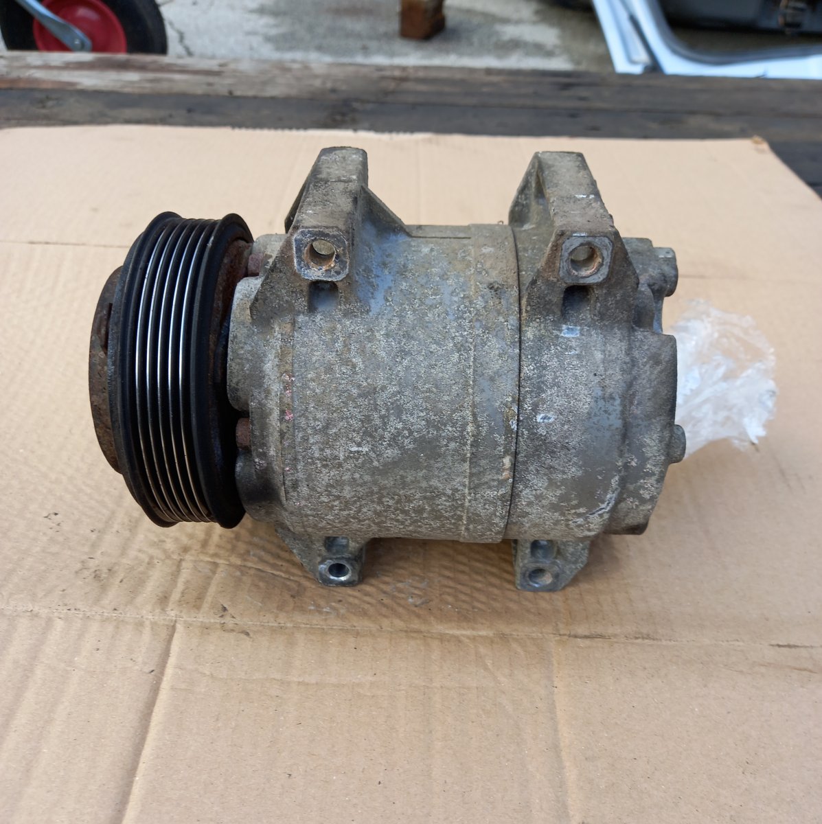 Volvo XC90 AC / aircon Compressor AC / aircon Compressor VOLVO XC90 I (2002-2014)...