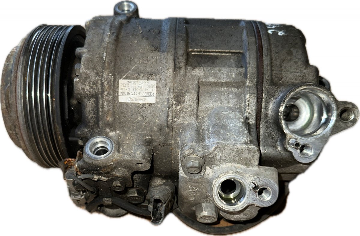 BMW 3 (E90 / E91 / E92 / E93) AC / aircon Compressor 6452696162107 64509180549 AC / aircon Compresso...