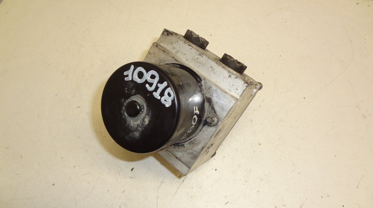 16431602 ABS hydraulic unit / pump VW PASSAT B6 (3C) (2005-2010)