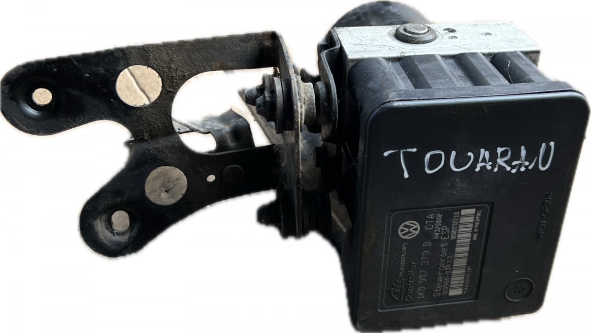 Volkswagen Touran ABS hydraulic unit / pump ABS hydraulic unit / pump VW TOURAN (1T1, 1T2) ...