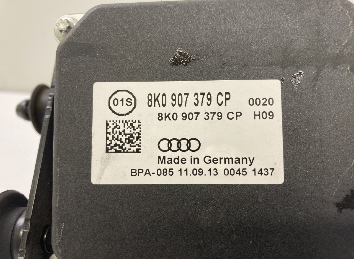 Audi A5 (B8) ABS hydraulic unit / pump 8K0907379CP ABS hydraulic unit / pump AUDI A5 (...