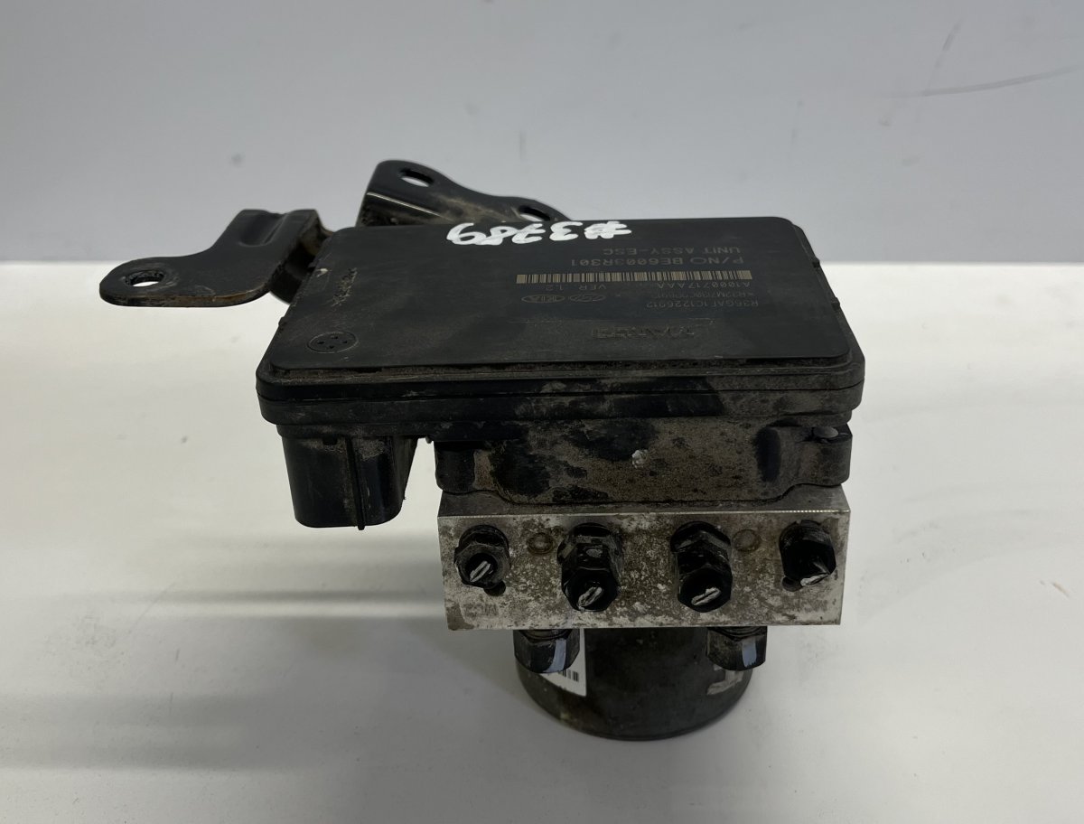 Kia Sportage ABS hydraulic unit / pump 58920F1110 A1000717AAA ABS hydraulic unit / pum...