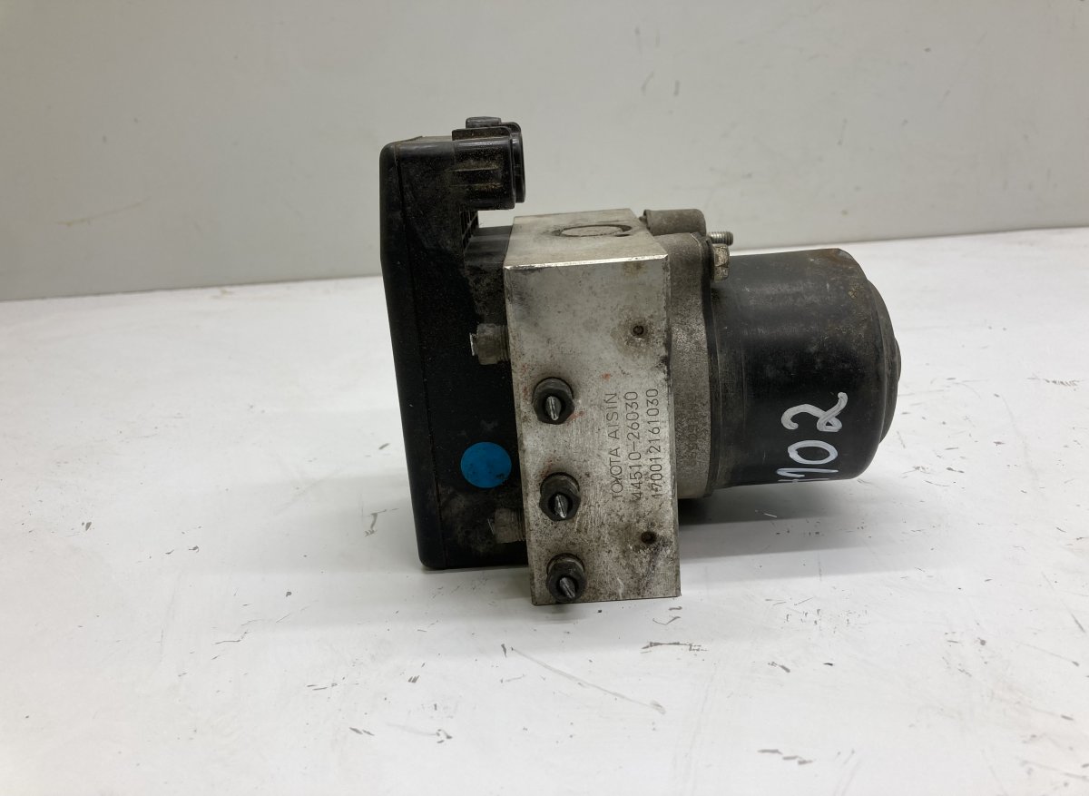 Toyota Hiace (H200) ABS hydraulic unit / pump 44510-026030 44510026030 ABS hydraulic unit / p...