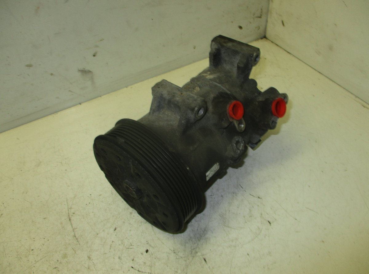 Toyota Corolla AC / aircon Compressor 4472601740 AC / aircon Compressor TOYOTA COROLL...