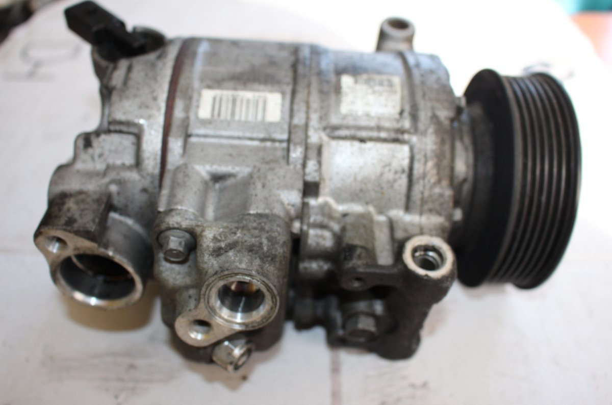 Audi A4 (B8) AC / aircon Compressor AC / aircon Compressor AUDI A4 / A4 ALLROAD (B8...