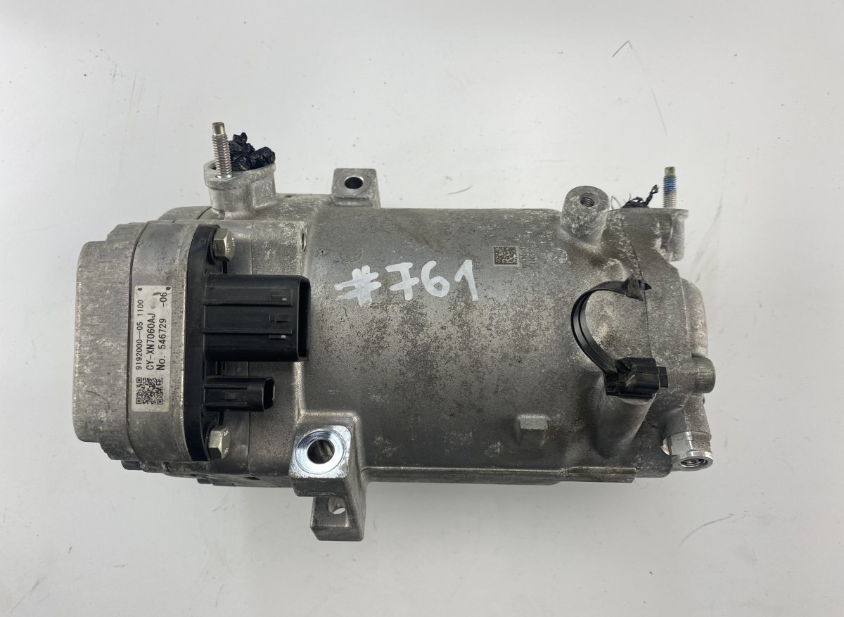 Nissan Leaf AC / aircon Compressor AC / aircon Compressor NISSAN LEAF I (ZE0) (201...