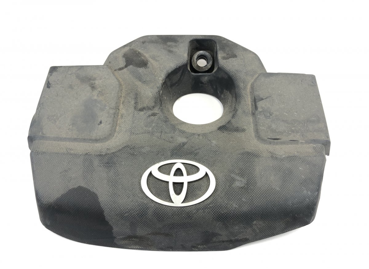 Toyota Hilux Moottori muovikansi 126010E030 Engine Cover TOYOTA HILUX VIII (AN11...