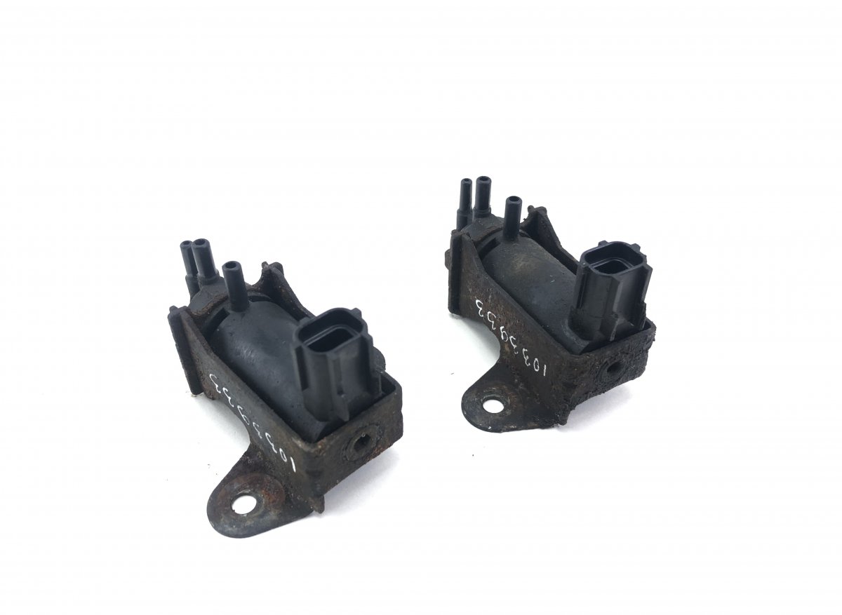 Ford Mondeo Engine Solenoid Valve 1149152 Engine Solenoid Valve FORD MONDEO Mk II...