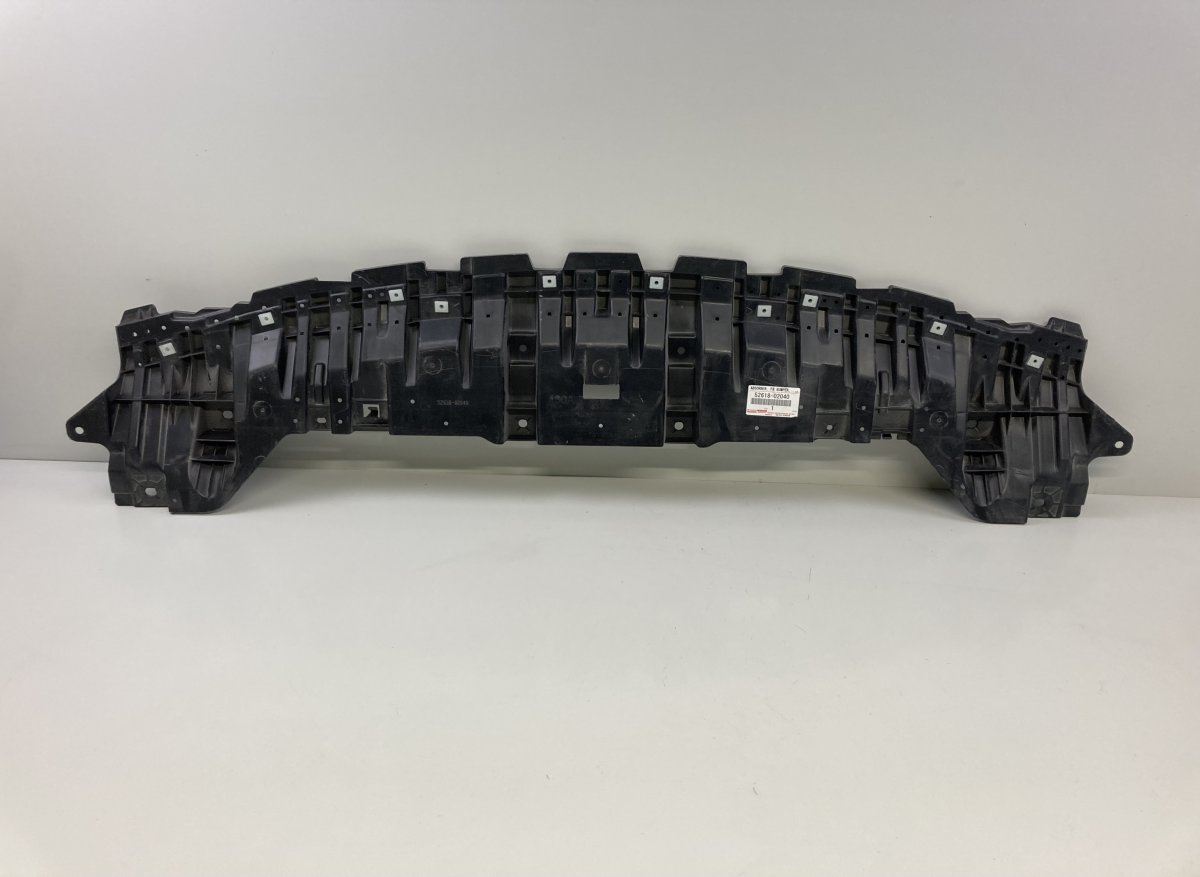Toyota Auris Engine splash shield frontal part Engine splash shield frontal part TOYOTA AURIS ...