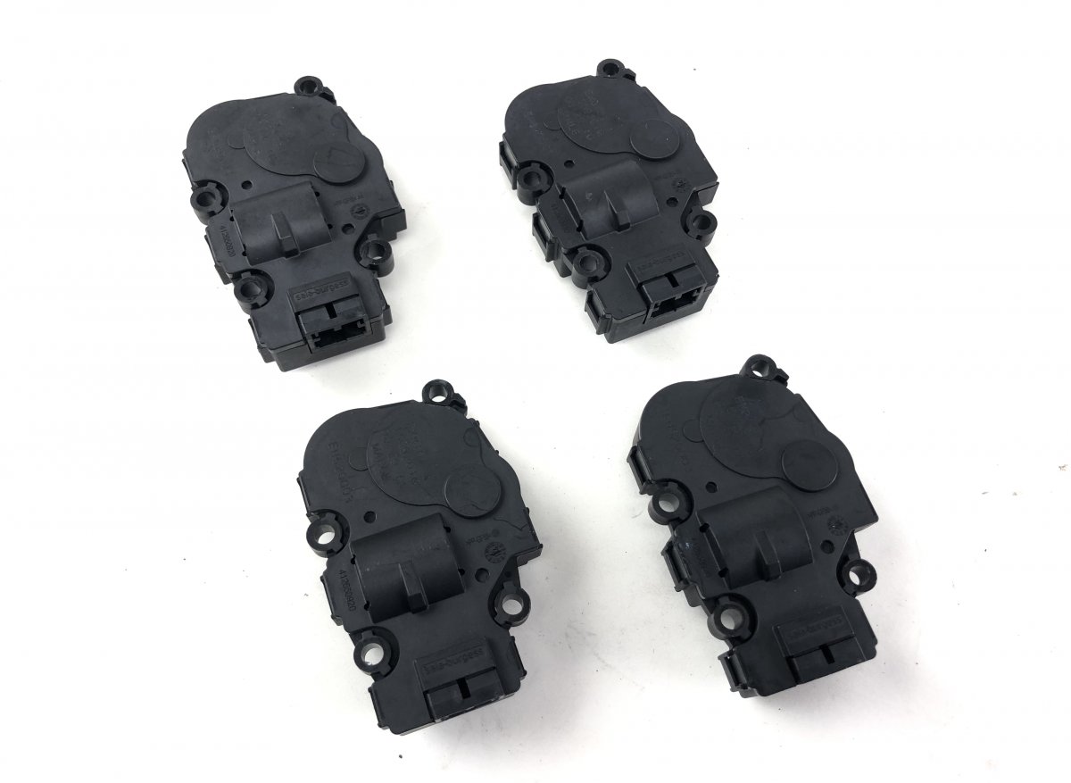 Volvo S90 Evaporator air flow flap control motor EH620003 15092016 Evaporator air flow flap cont...