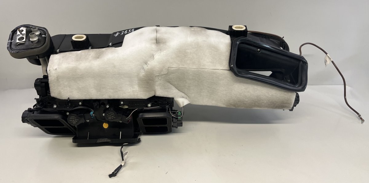 Mercedes-Benz CLS (C219) Evaportator housing