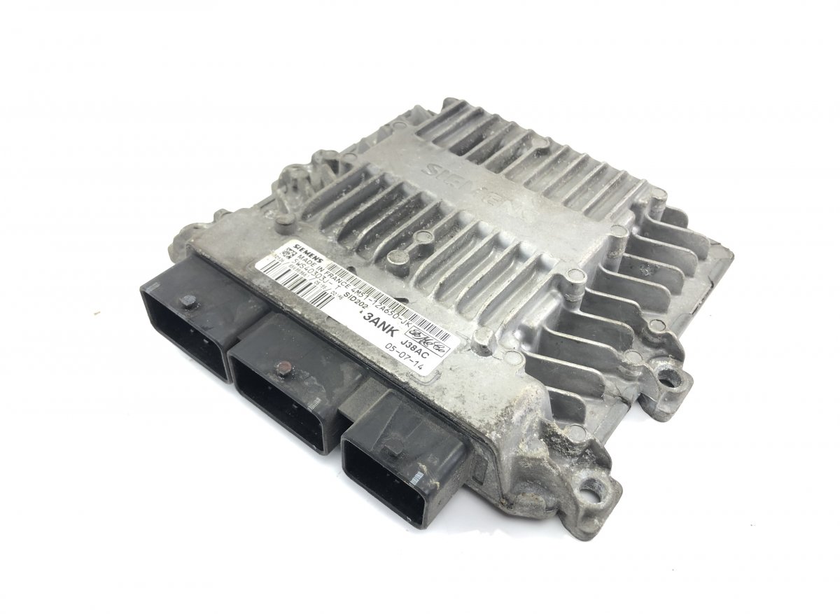 Ford Focus Engine Control Unit / module (ECU) 5WS40303JT 5WS40303J-T Engine Control Unit / mo...