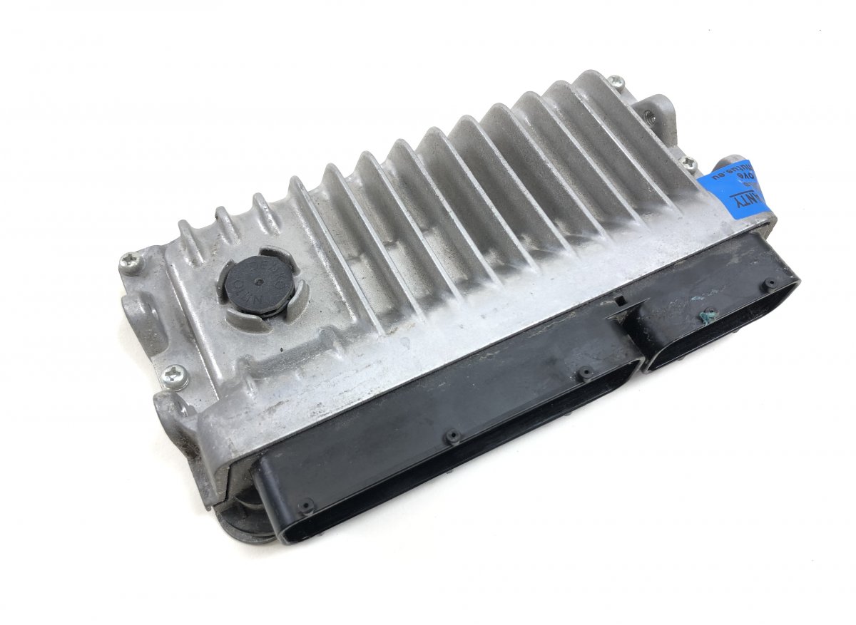 Toyota Auris Engine Control Unit / module (ECU) MB275500-3471 MB2755003471 Engine Control Unit ...