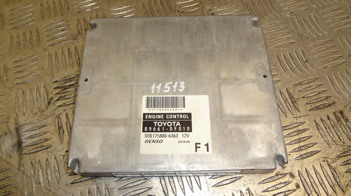 Toyota Corolla Engine Control Unit / module (ECU) MB175800-6463 Engine Control Unit / module (ECU...