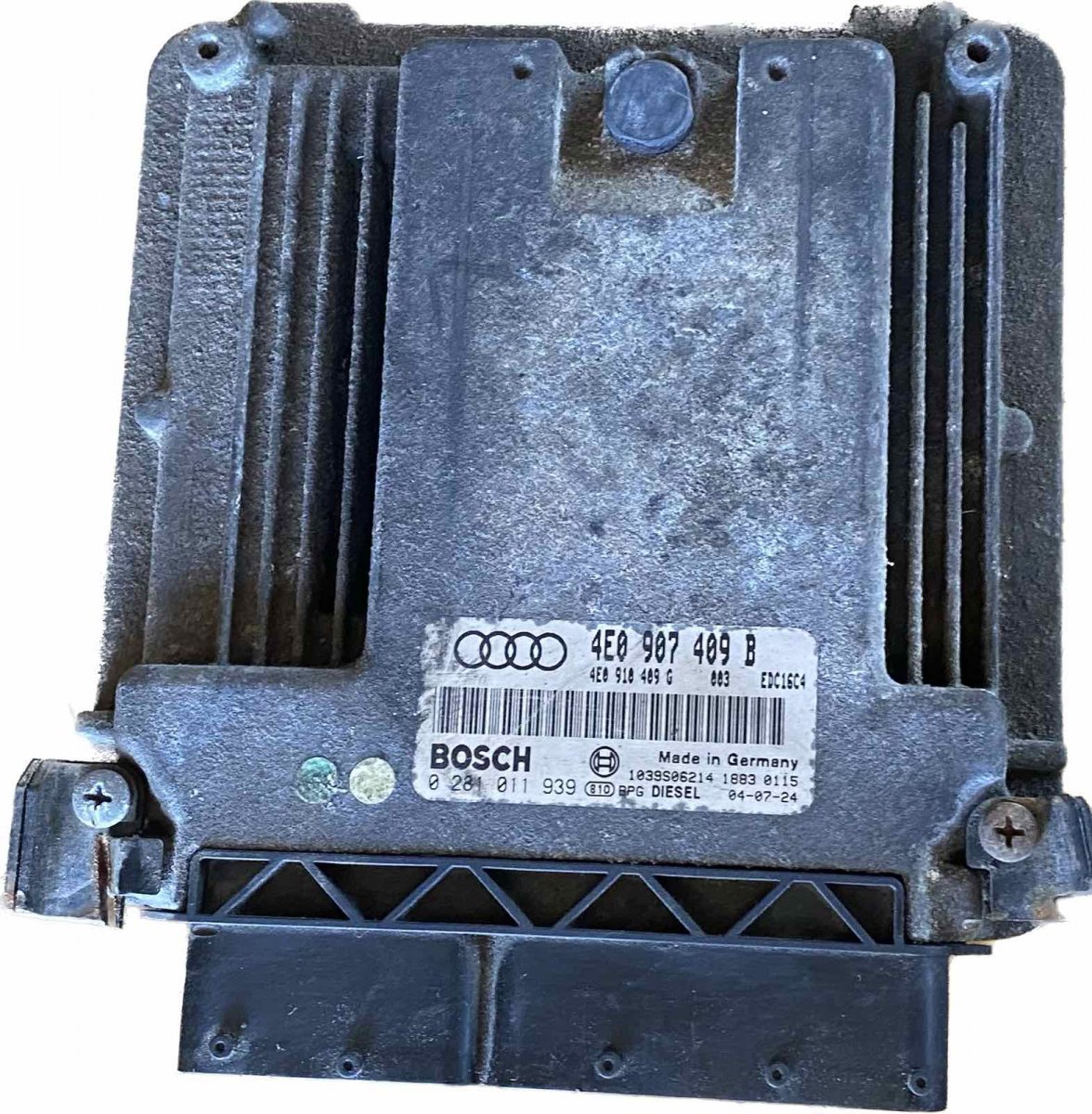 Audi A8 (D3) Engine Control Unit / module (ECU) Engine Control Unit / module (ECU) AUDI A8 (4E)...