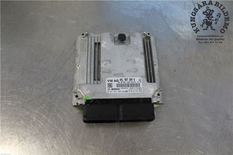 Skoda Octavia Engine Control Unit / module (ECU) 0281031066 Engine Control Unit / module (ECU) S...