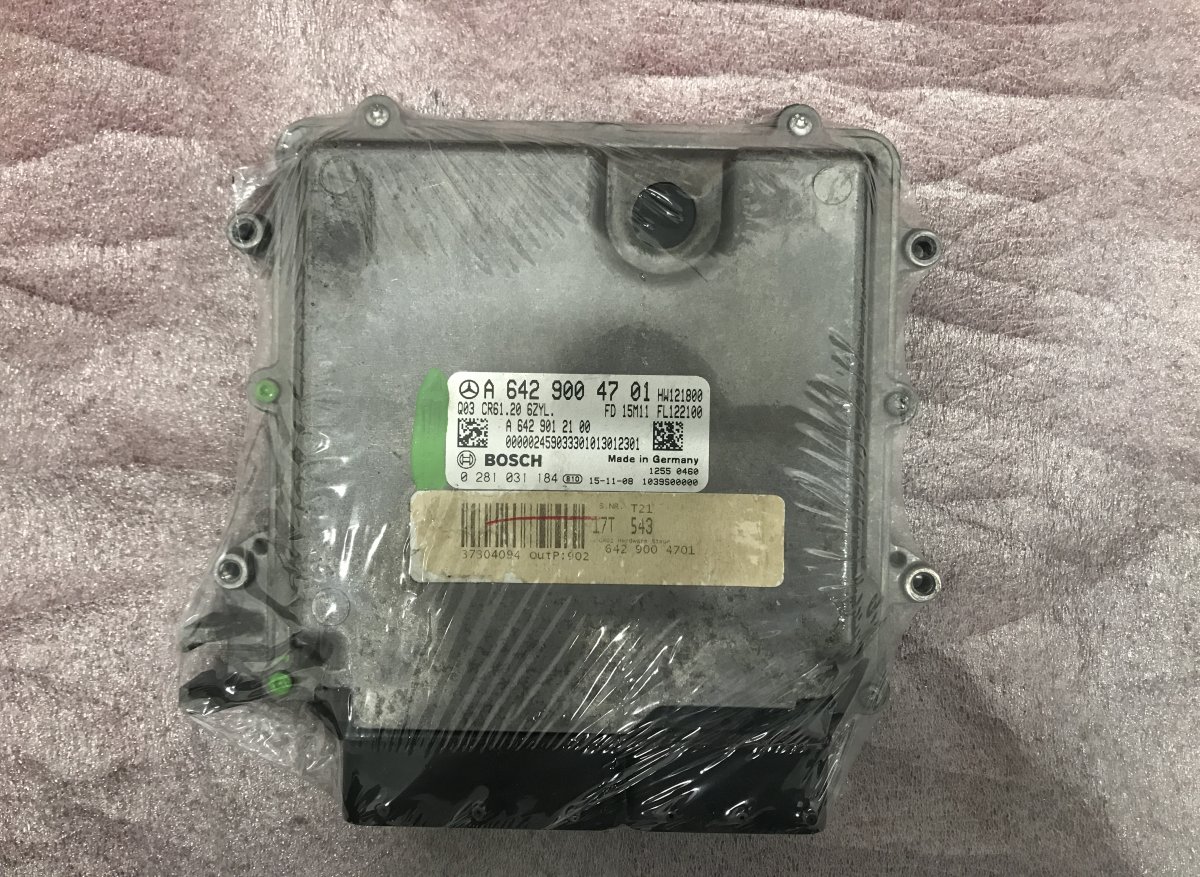 Mercedes-Benz ML / GLE (W166) Engine Control Unit / module (ECU) 0281031184 Engine Control Unit / module (ECU) M...