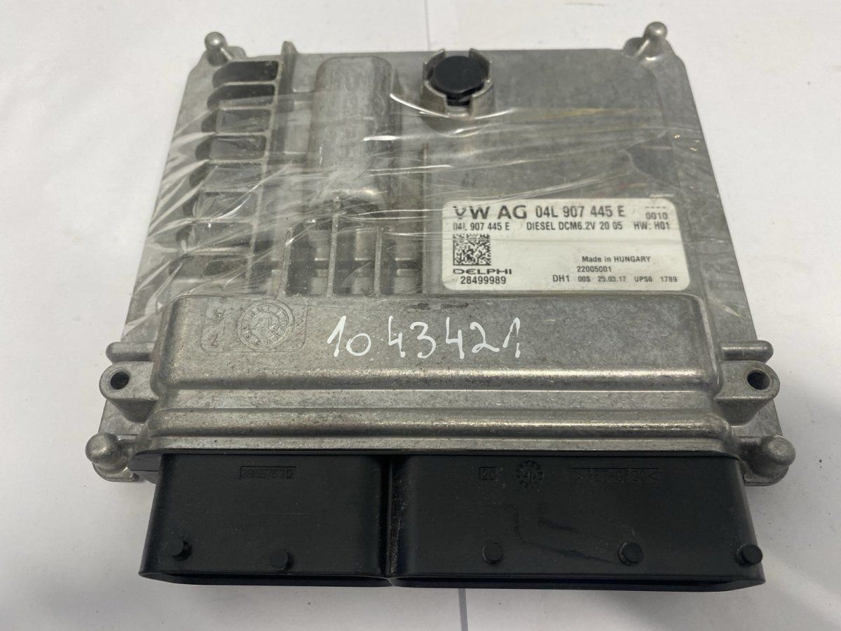 28499989 Engine Control Unit / module (ECU) VW GOLF VII (5G1, BA5, BV5, BQ1, BE) (2012-2020)