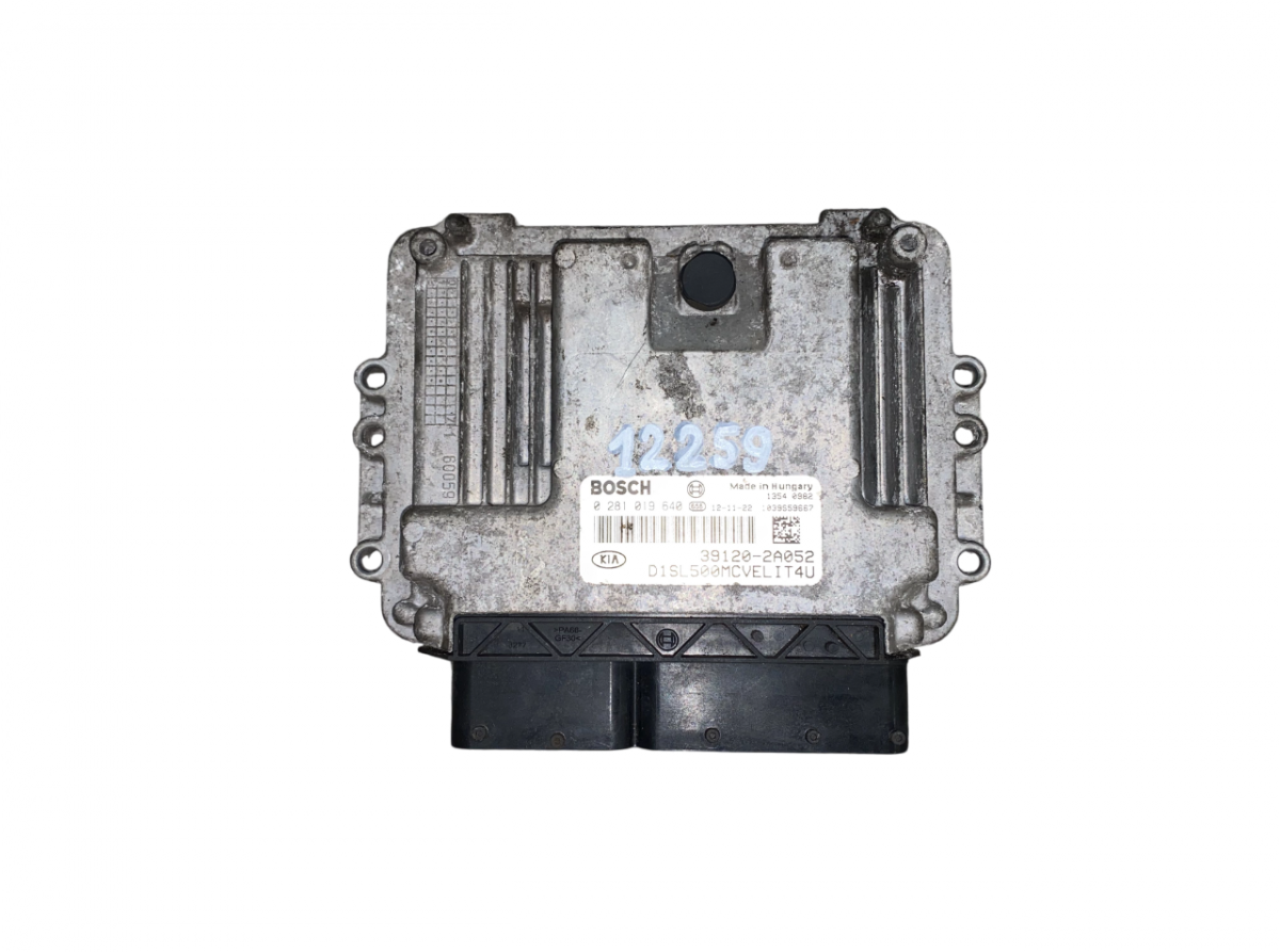 Kia Sportage Engine Control Unit / module (ECU) 0281019640 1039S59667 Engine Control Unit / mod...