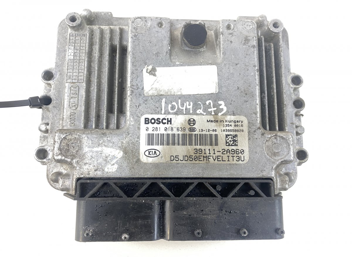 Kia ceed (JD) Engine Control Unit / module (ECU) 0281018639 Engine Control Unit / module (ECU) K...